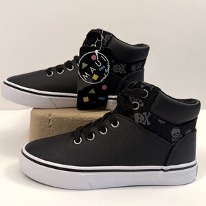 NWT Maui & Sons kids High-Top Skateboarding Black Sneakers size 12 Toddler shoes